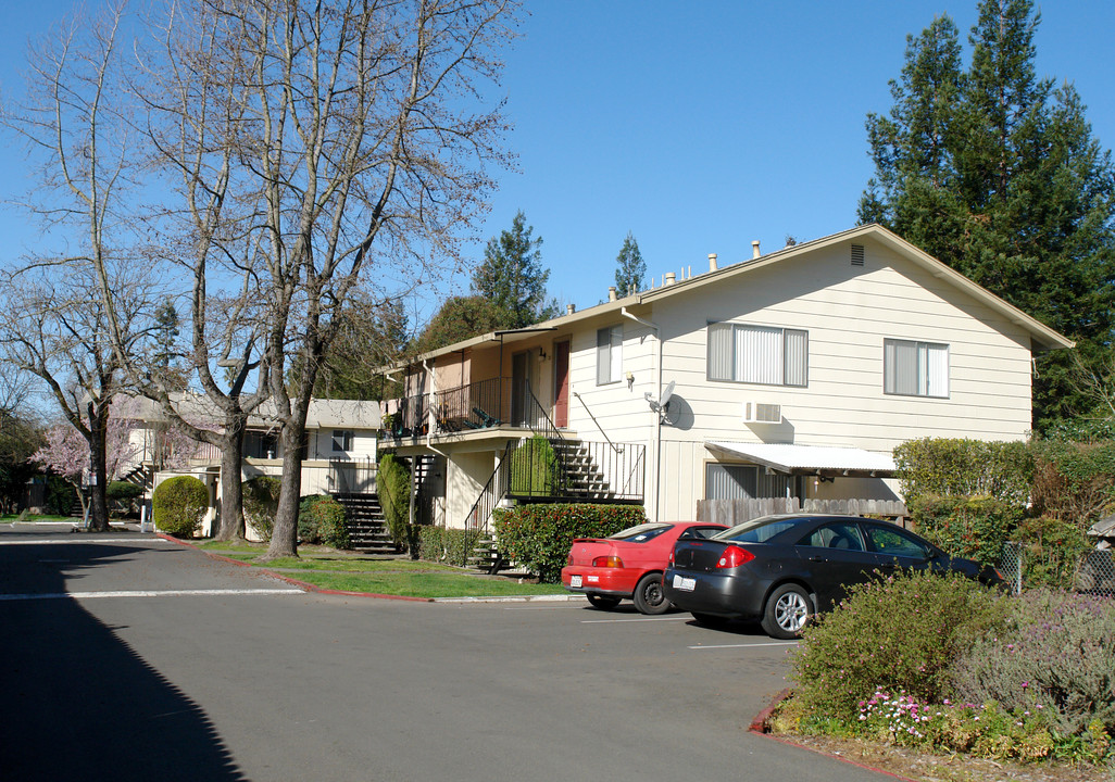 Hidden Garden Apartments in Santa Rosa, CA - Building Photo