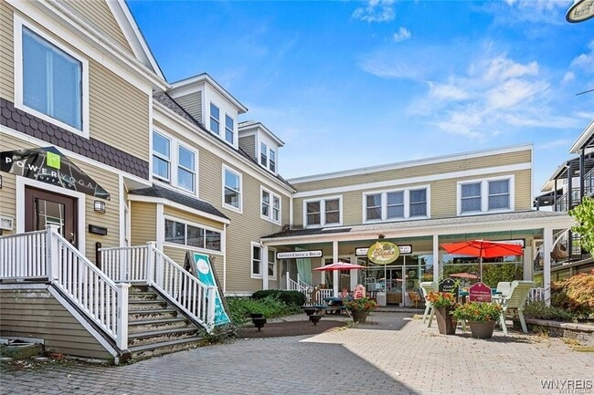 property at 762 Elmwood Ave