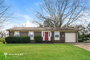 4015 Glendale Ln NW in Huntsville, AL - Building Photo