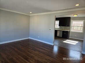 5601 W Berenice Ave in Chicago, IL - Building Photo - Building Photo