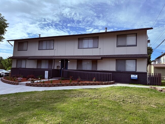 Bluestem Apartments in Emporia, KS - Building Photo - Building Photo