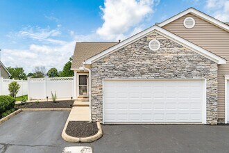 5179 Mantua Dr in Canal Winchester, OH - Building Photo - Building Photo