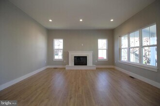 224 Mill Race Dr in Winchester, VA - Building Photo - Building Photo