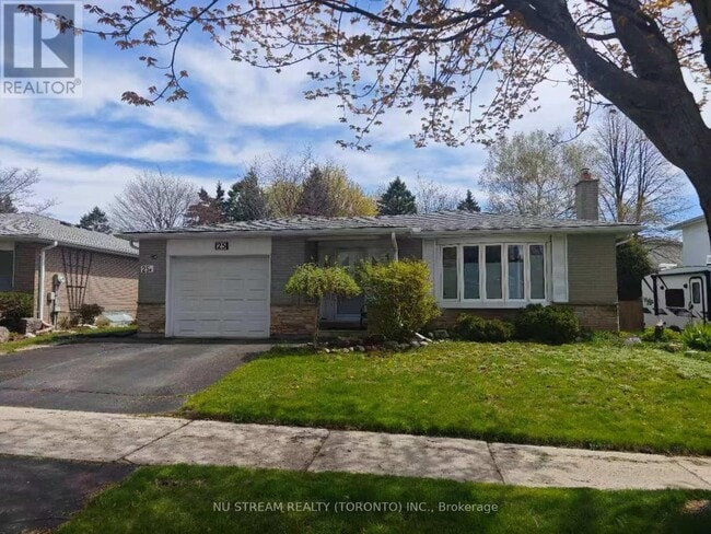 property at 25 Bigwin Dr