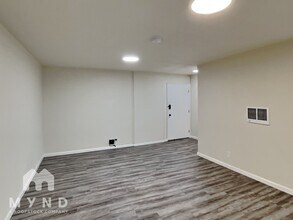 240 Athol Ave, Unit 201 in Oakland, CA - Building Photo - Building Photo