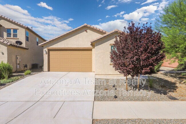 4466 S Sunrise Bluff Way in Tucson, AZ - Building Photo - Building Photo