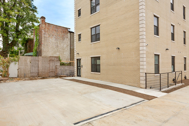 152 Sackman St in Brooklyn, NY - Building Photo - Other