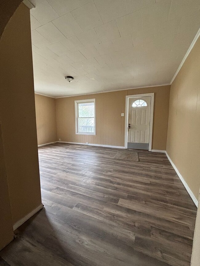 420 Reed St in Sharon, PA - Building Photo - Building Photo