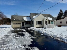 5291 Abbe Dr in Syracuse, NY - Building Photo