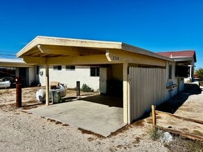 6548 Sahara Ave in Twentynine Palms, CA - Building Photo - Building Photo