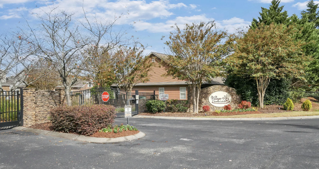 property at 6909 Village Lake Cir