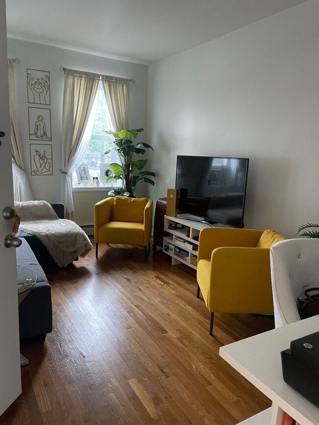 property at 101 Shurtleff St