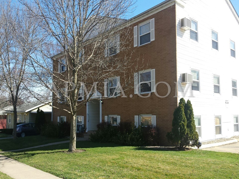 875 26th St-Unit -875-S2 in Marion, IA - Building Photo