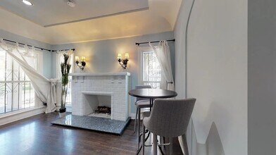 216 S Orange Dr in Los Angeles, CA - Building Photo - Building Photo