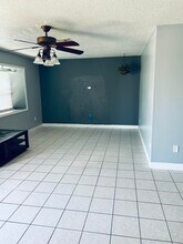 274 NE Brunson Ct in Port St. Lucie, FL - Building Photo - Building Photo
