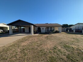 1709 W Posada Ave in Mesa, AZ - Building Photo