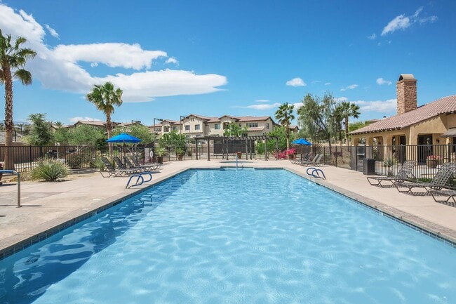 Vineyards at Palm Desert Apartment Homes