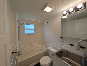 2955 N Caledonia St in Marianna, FL - Building Photo - Building Photo