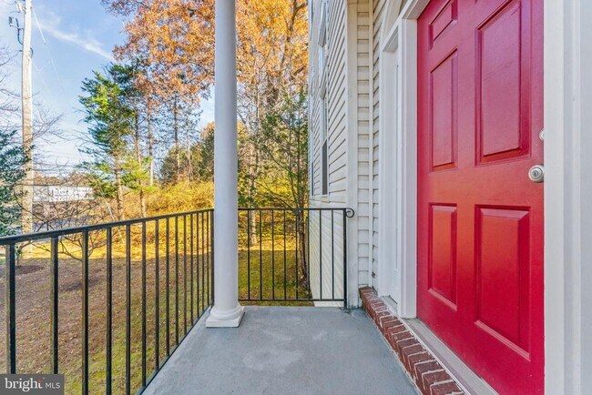 2901 Mainstone Dr in Fairfax, VA - Building Photo - Building Photo