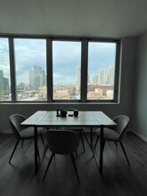 659 W Randolph St, Unit #903 in Chicago, IL - Building Photo - Building Photo