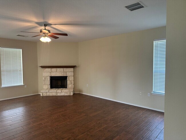 6021 Nelson Oaks Dr in Austin, TX - Building Photo - Building Photo