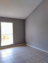 9038 GSRI Ave in Baton Rouge, LA - Building Photo - Building Photo