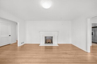 4890 High Point Rd NE in Atlanta, GA - Building Photo - Building Photo