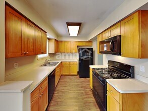 13764 S Jane Cir in Plainfield, IL - Building Photo - Building Photo