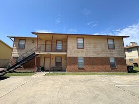 1903 Cedarhill Dr, Unit Unit B in Killeen, TX - Building Photo