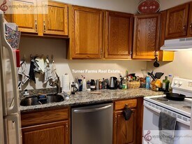 65 Hemenway St, Unit 10A in Boston, MA - Building Photo