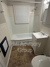 3365 SE Girard St in Topeka, KS - Building Photo - Building Photo