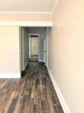 943 Cedar Ave in Long Beach, CA - Building Photo - Building Photo