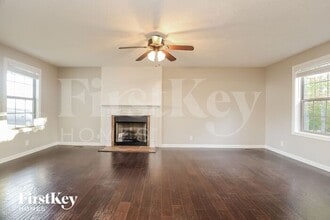 1412 Freedom Dr in Clarksville, TN - Building Photo - Building Photo
