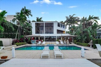 279 N Hibiscus Dr in Miami Beach, FL - Building Photo - Building Photo