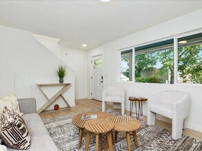 1004 McDonald Ave in Snohomish, WA - Building Photo - Building Photo