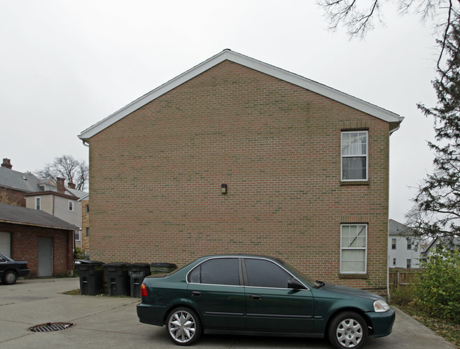 3746 St Lawrence Ave in Cincinnati, OH - Building Photo - Building Photo