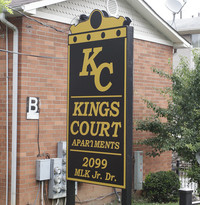 Kings Court Apartments in Atlanta, GA - Building Photo - Building Photo