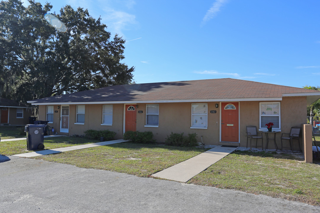 390 Century Blvd in Auburndale, FL - Building Photo