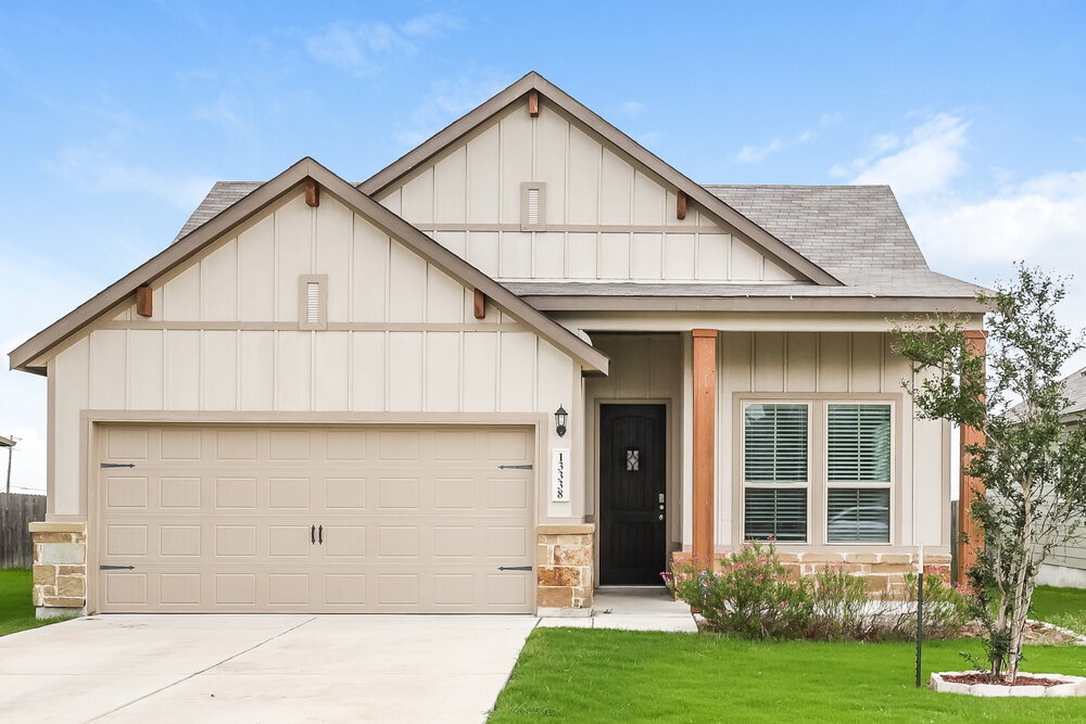 13338 Badlands Bnd in Converse, TX - Building Photo