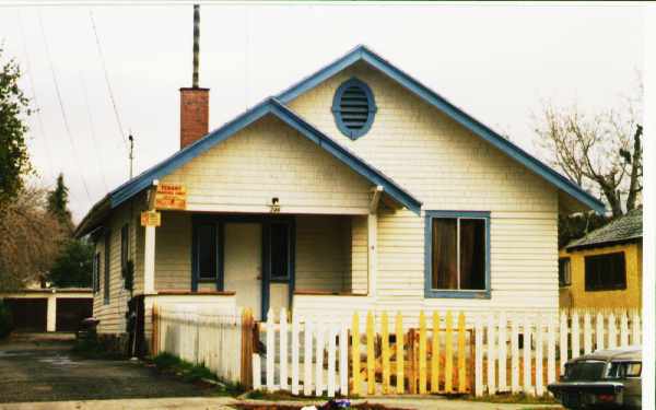 746 W 8th St in San Bernardino, CA - Foto de edificio - Building Photo