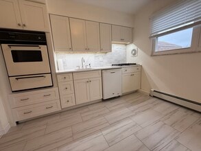 234 Wheeler St, Unit 2 in Cliffside Park, NJ - Building Photo - Building Photo
