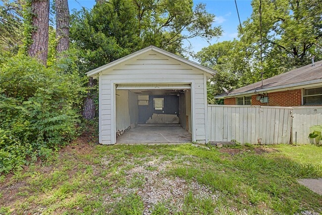 property at 802 Cline St