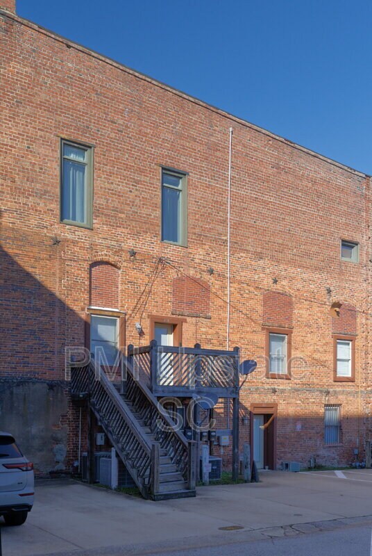 property at 101 Silver St