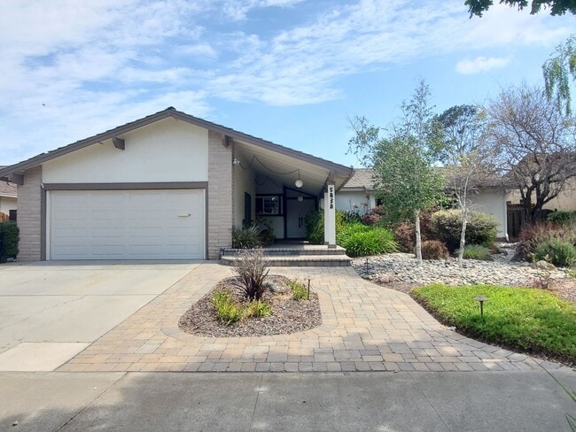 property at 5838 Corumba Ct