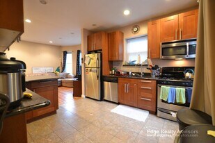 16 Montfern Ave, Unit 1 in Boston, MA - Building Photo