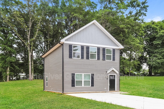 property at 828 Graylyn Dr