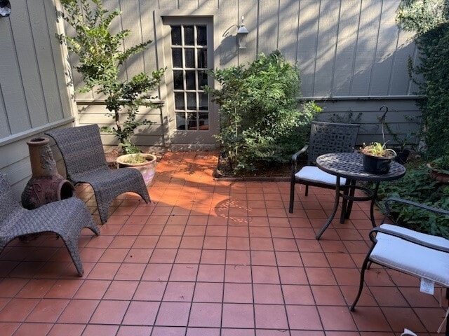 6511 Kenyon Ln in Bellaire, TX - Foto de edificio - Building Photo