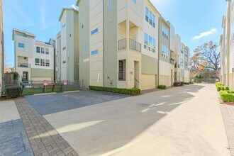 946 W 18th St in Houston, TX - Building Photo - Building Photo