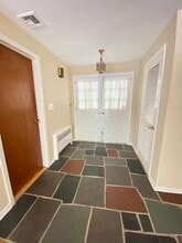 23 Hardwick Dr in Huntington Station, NY - Foto de edificio - Building Photo