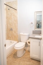 1635 E 33rd St in Los Angeles, CA - Building Photo - Building Photo